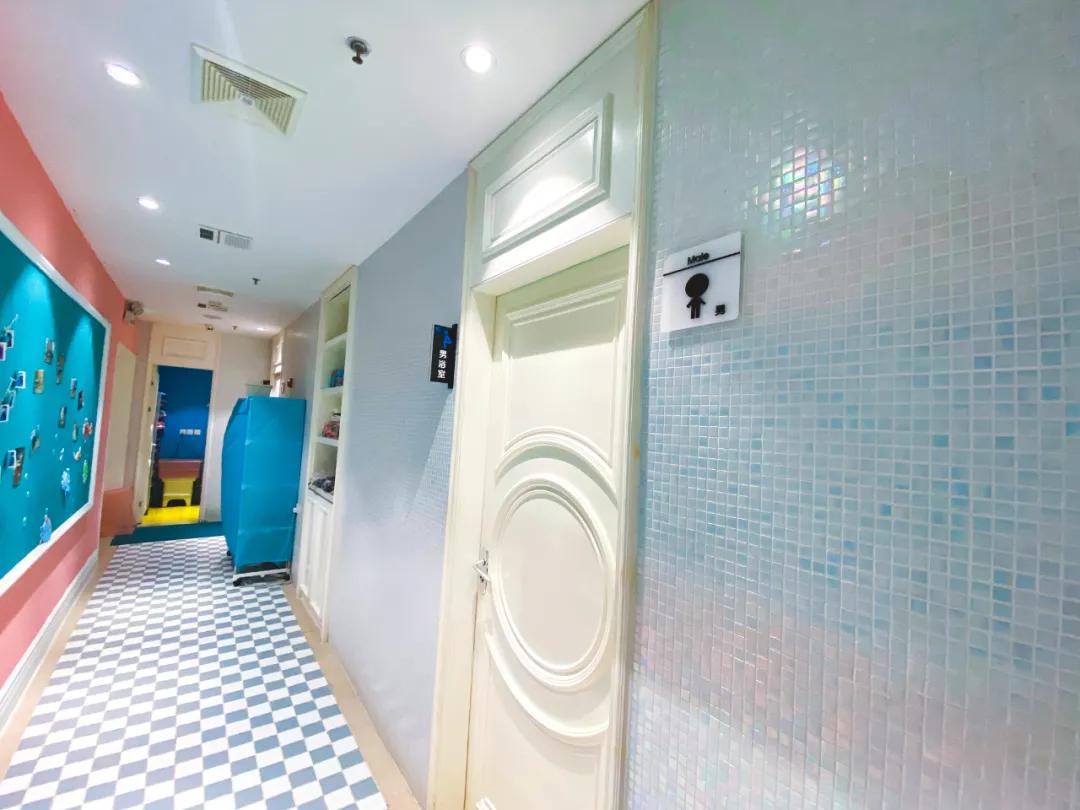 和娃一起学游泳,这家亲子游泳馆真的适合遛娃