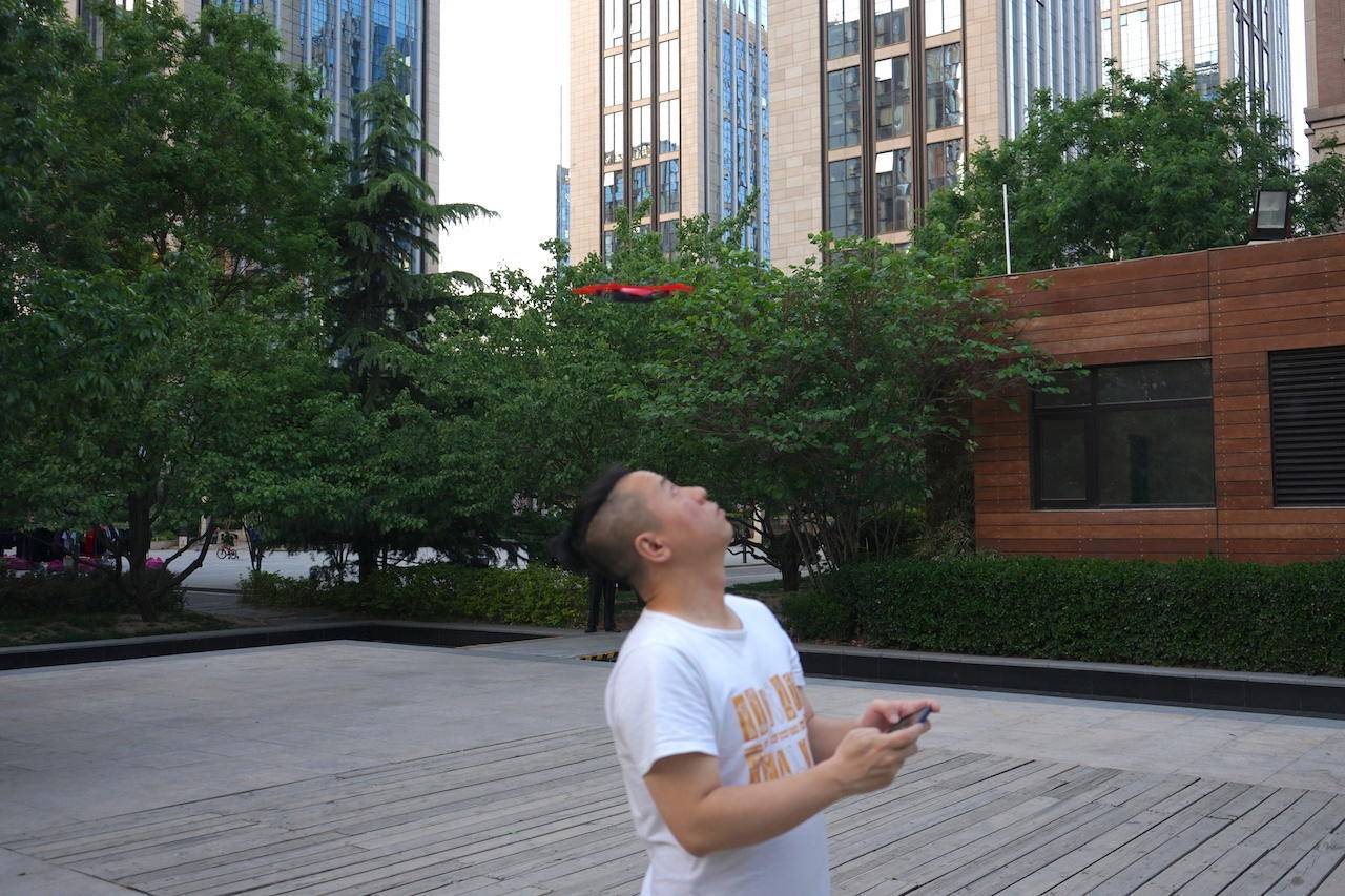 UDRONE意念无人机,科技圈无人机测评