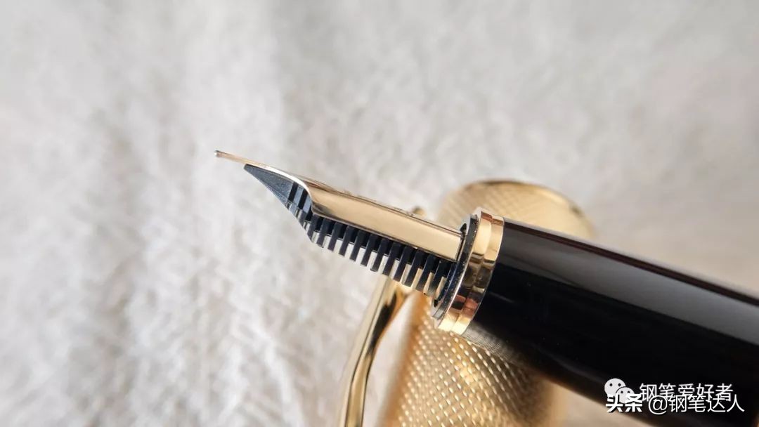 高士金尖钢笔,美国总统的钢笔是什么笔