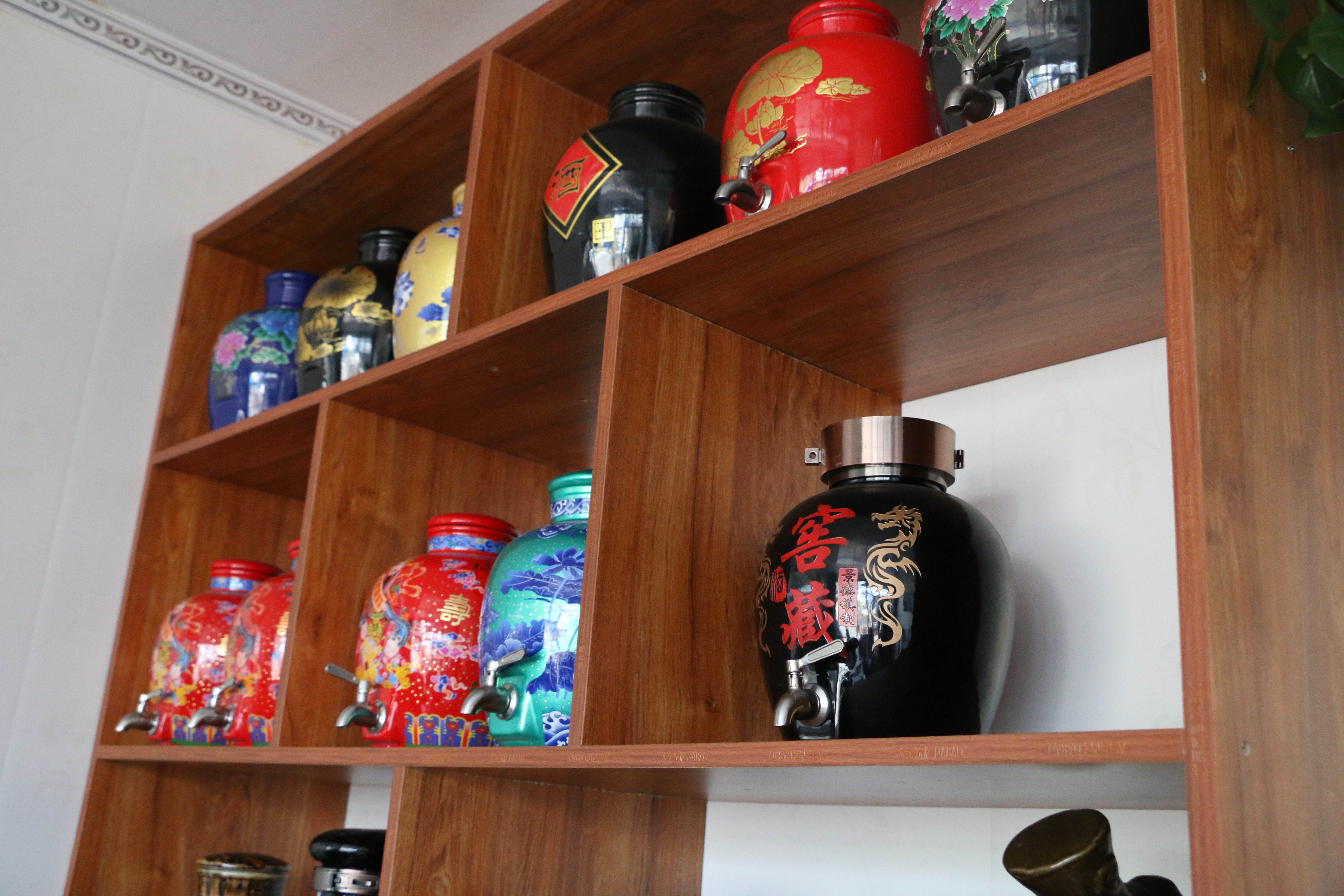 香飘万里白酒,香飘万里茅台酒