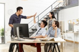 武汉华益路桥,武汉市华益路桥集团公司