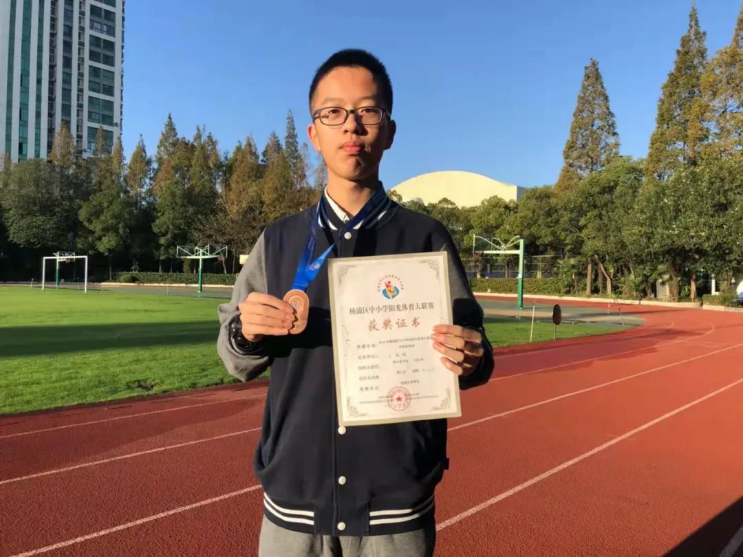 中考体育800米1000米满分攻略,体育中考1000米满分技巧