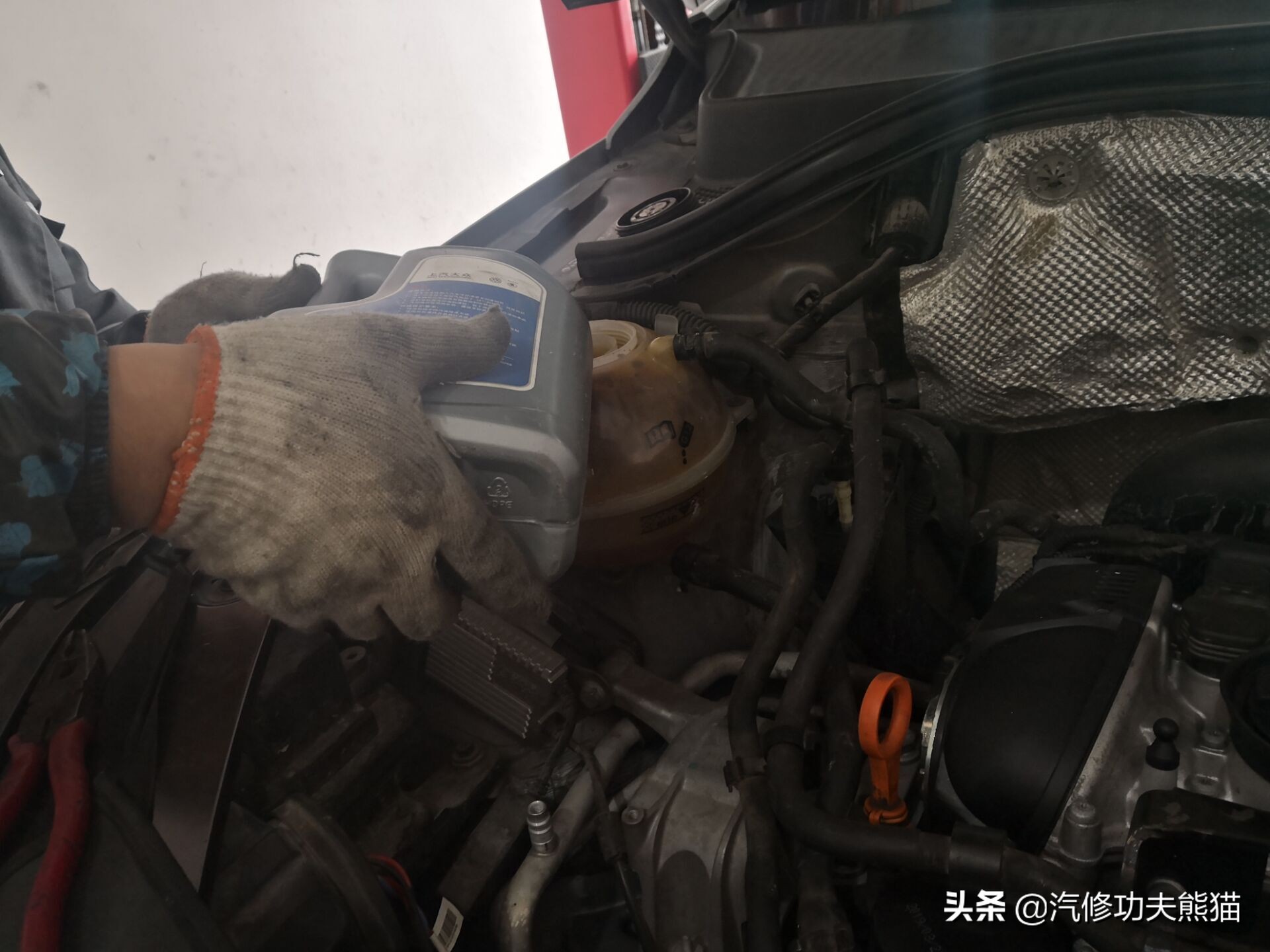 途观1.8t发动机烧机油维修多少钱,途观1.8t烧机油彻底解决