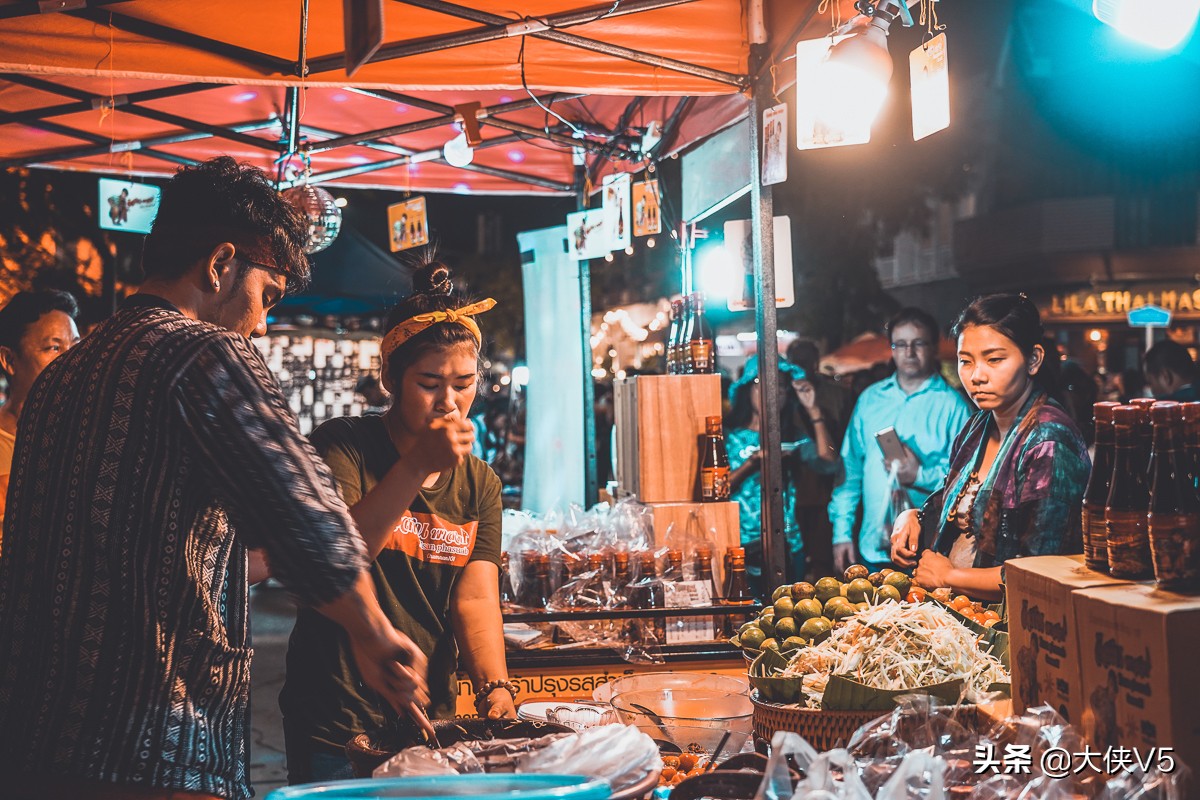 清迈周日夜市必买清单,清迈小商品批发市场