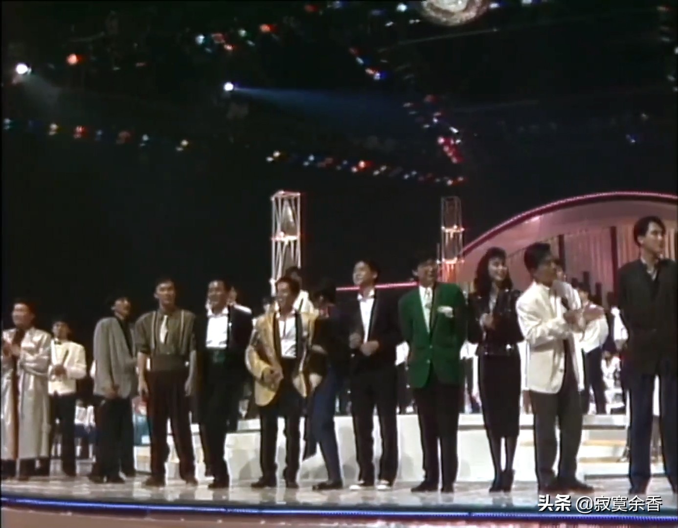 锁定85年群星劲歌荟萃,年轻时代的他们太惊艳太出彩了