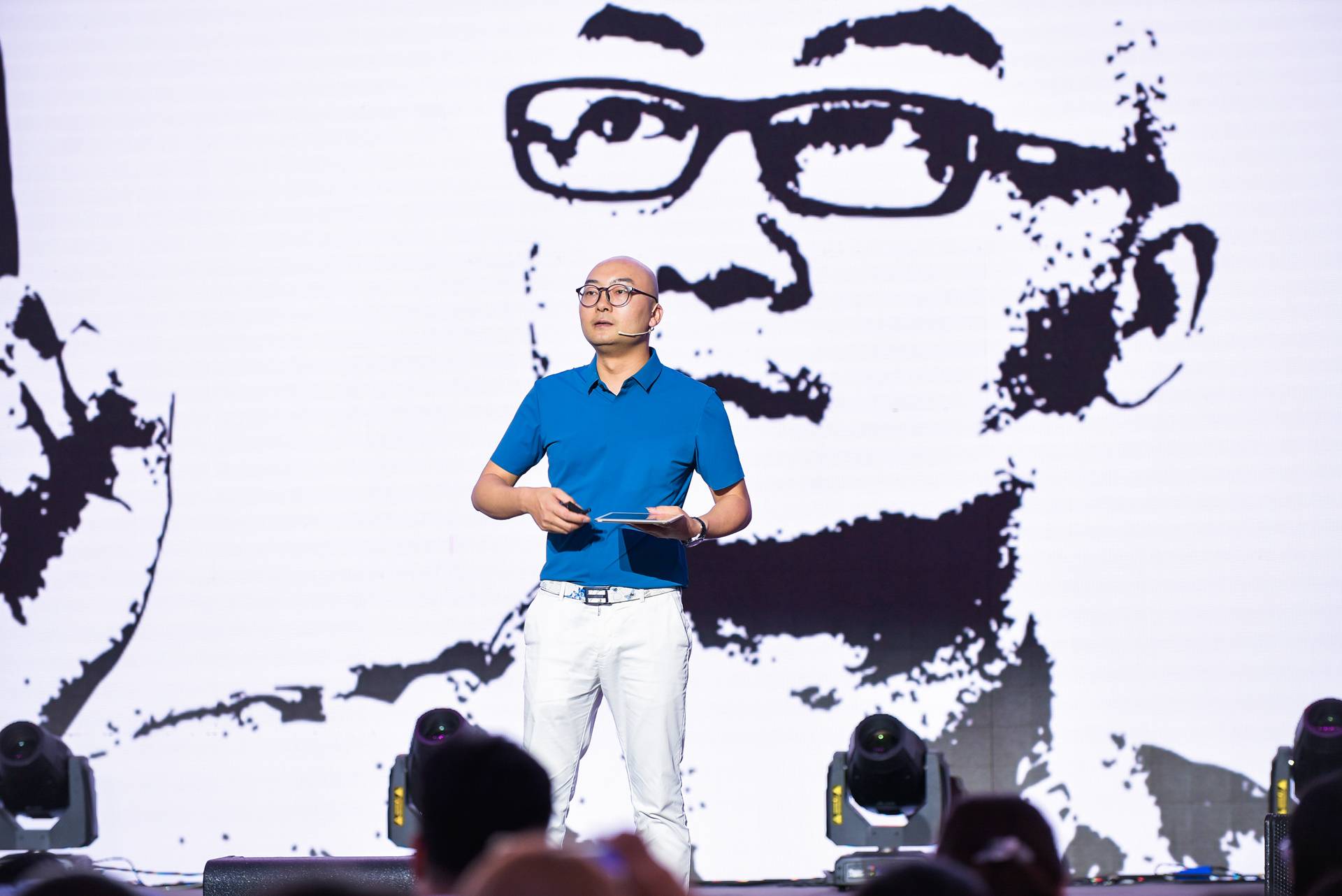 欧工软装成单黑科技攒足眼球