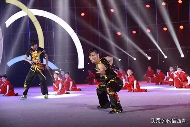 礼赞共和国七十华诞共享全民健身欢歌——西青区第七届全民健身运动会开幕式巡礼