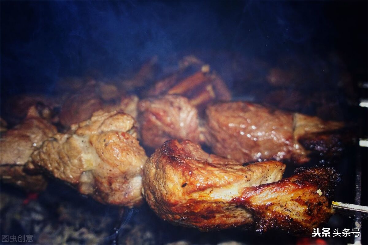 爱出汗怕热是什么问题,爱出汗怕热是湿气太重吗