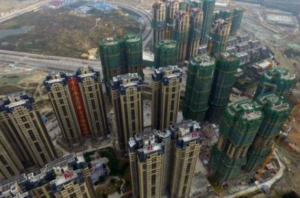 深圳房价暴跌房奴怎么办,房价暴跌了30年房奴怎么办