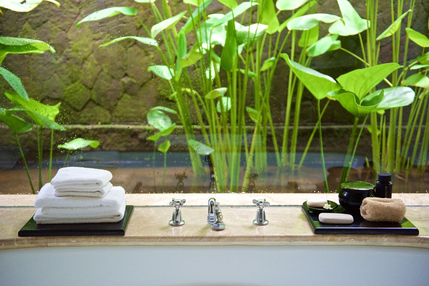 五星级酒店免费的东西,五星级酒店的超值服务