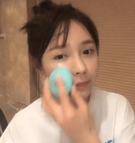 晚上护肤的正确步骤吴昕,吴昕分享日常护肤过程