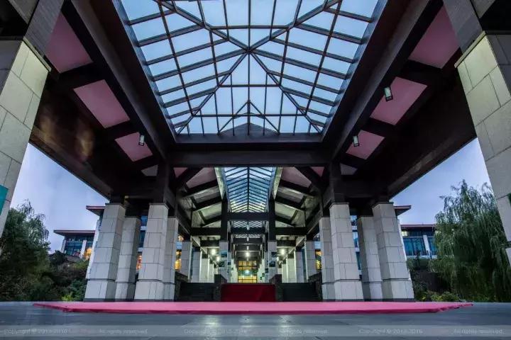 冬天真的来了！自带温泉的高颜值酒店，不用去日本，浙江就有！