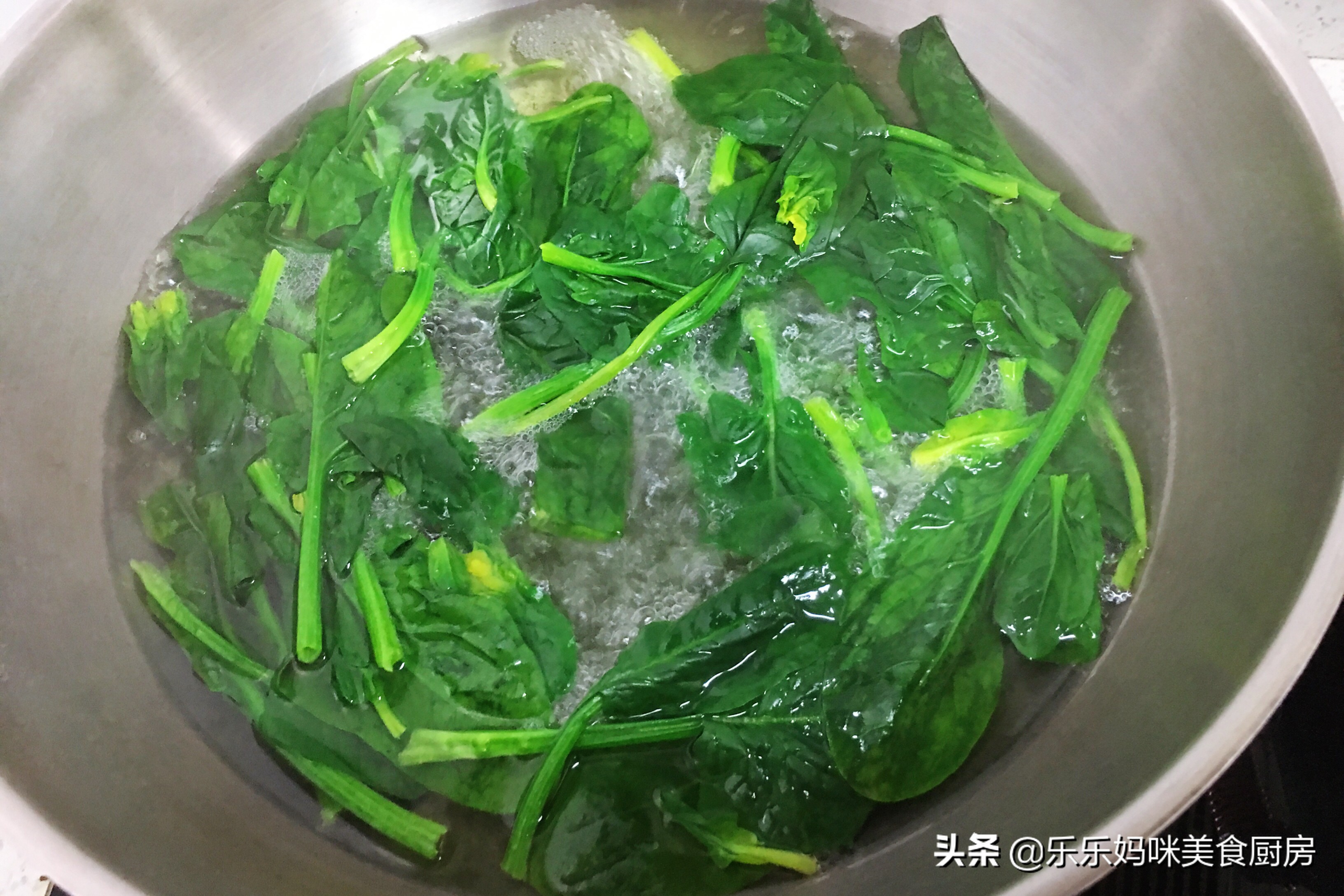 在家蒸凉皮揭不下来怎么回事,怎么蒸凉皮又薄又筋道