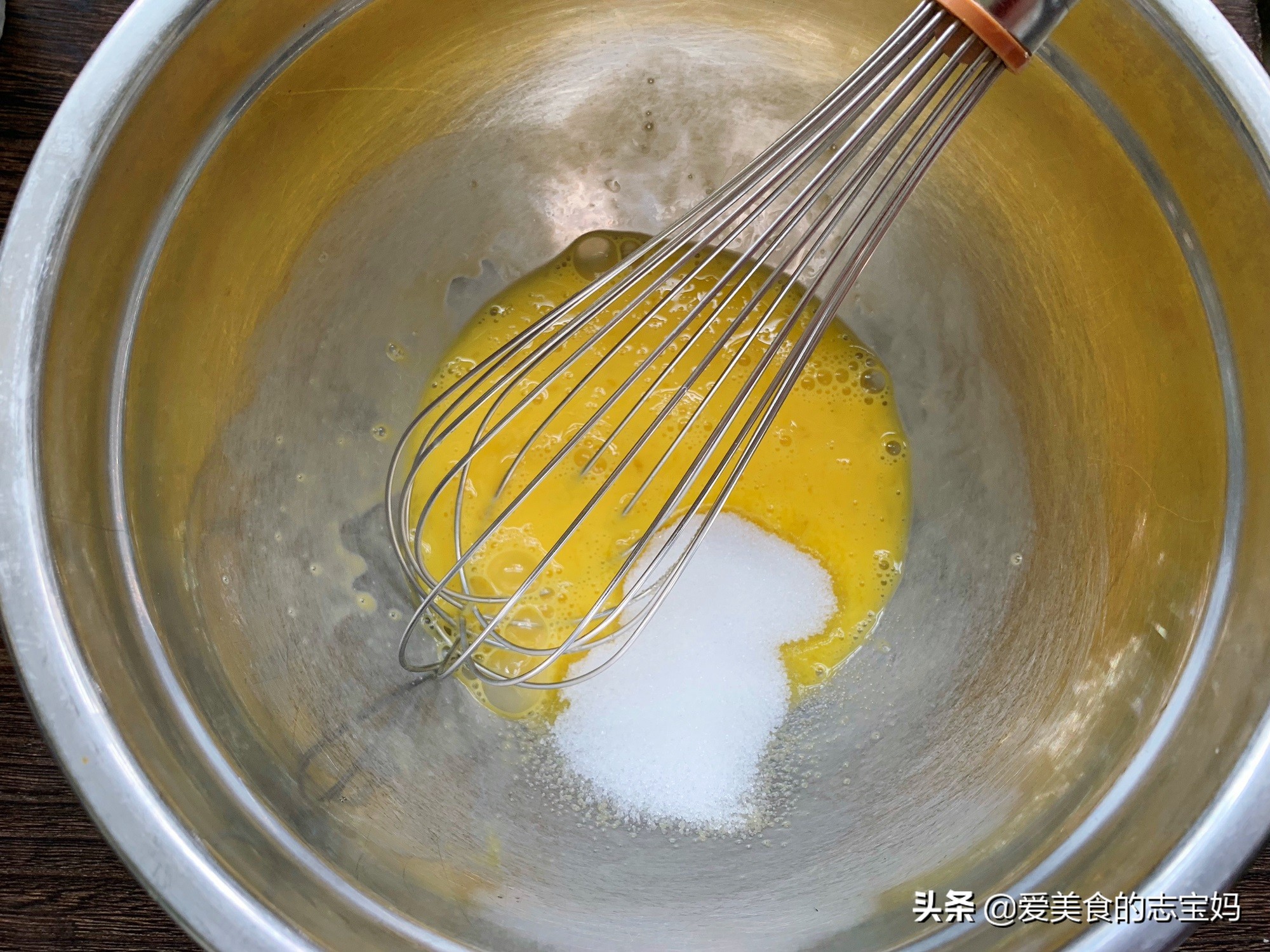 12个全蛋蛋挞液不加奶油的配方,蛋挞液怎么调的更好吃