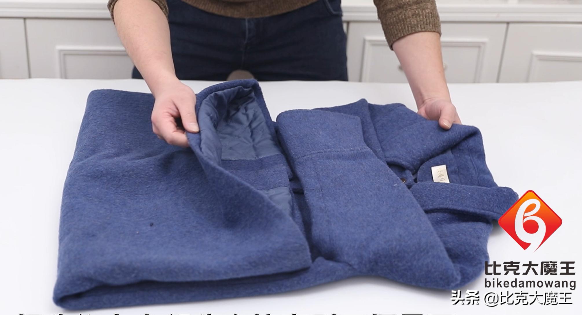 厚衣服怎么叠比较省空间,怎么叠厚衣服省空间行李箱