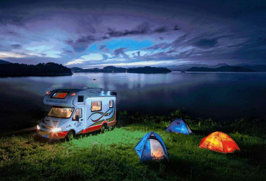 玩房车是这个疫情季最佳旅行方式 (房车出行和自驾出行)