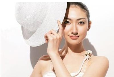 全身美白最快最简单的方法,超便宜又有效的全身美白方法