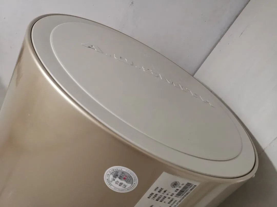 免换芯、加热快，实测一款电热水器聊聊该如何选购