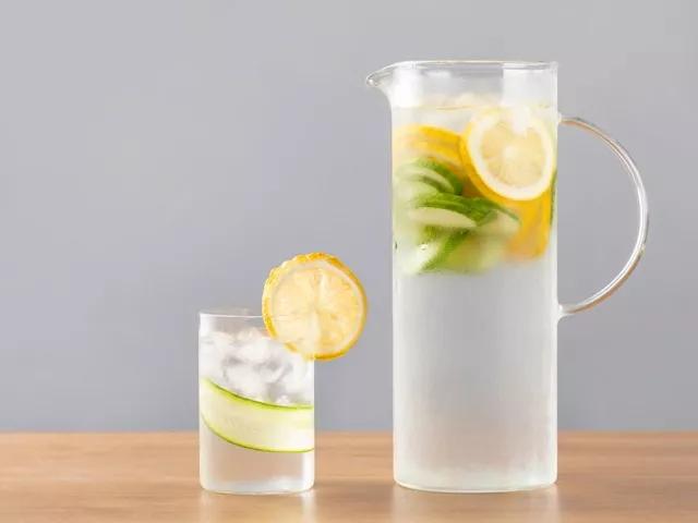 入夏后,这几种碱性水果不妨多吃,夏季多吃这六种碱性水果