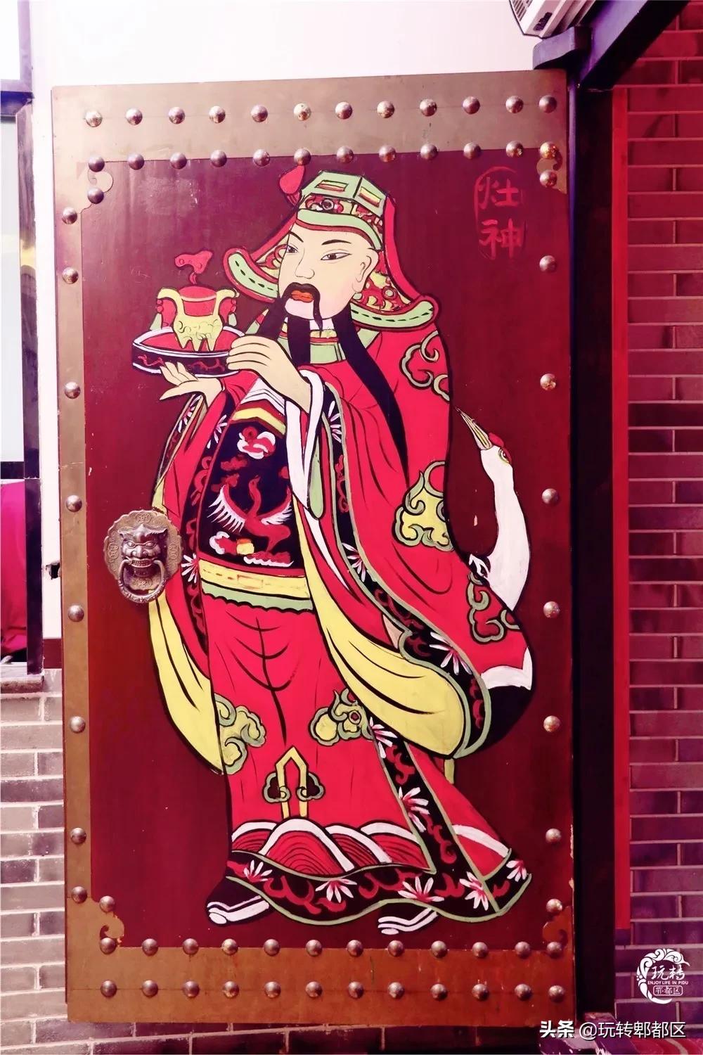 日均爆排1000+！壕涮八道硬核招牌，明星接连翻牌的巴蜀火锅来了