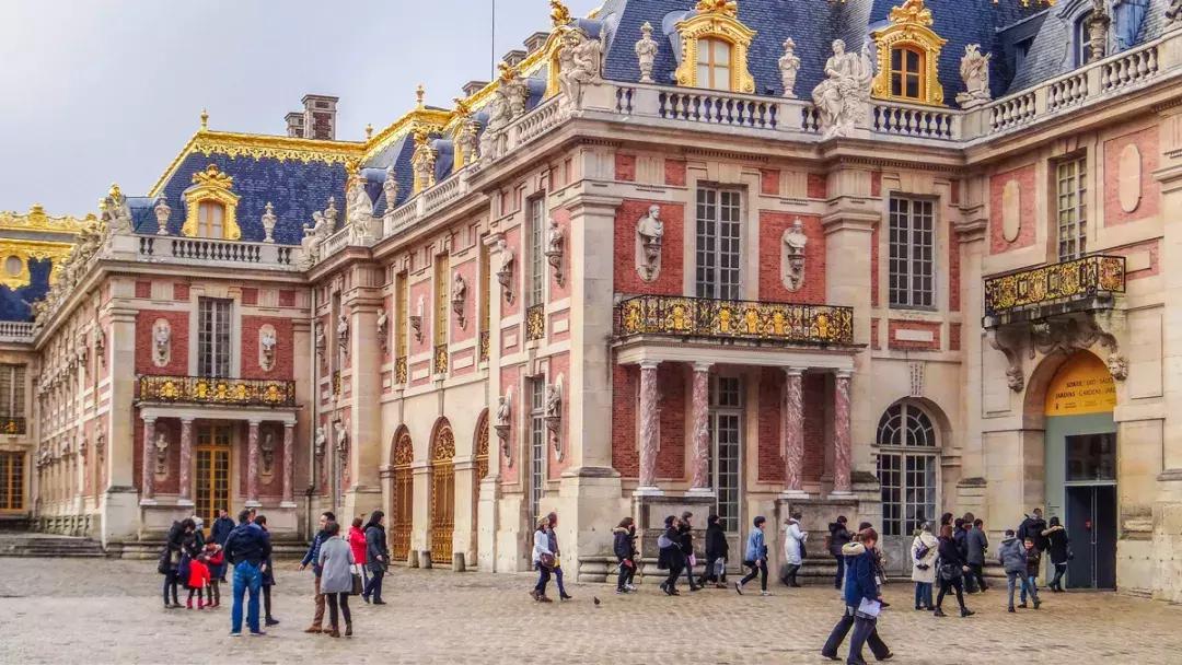 不同国家的教师节,国际教师节与中国教师节