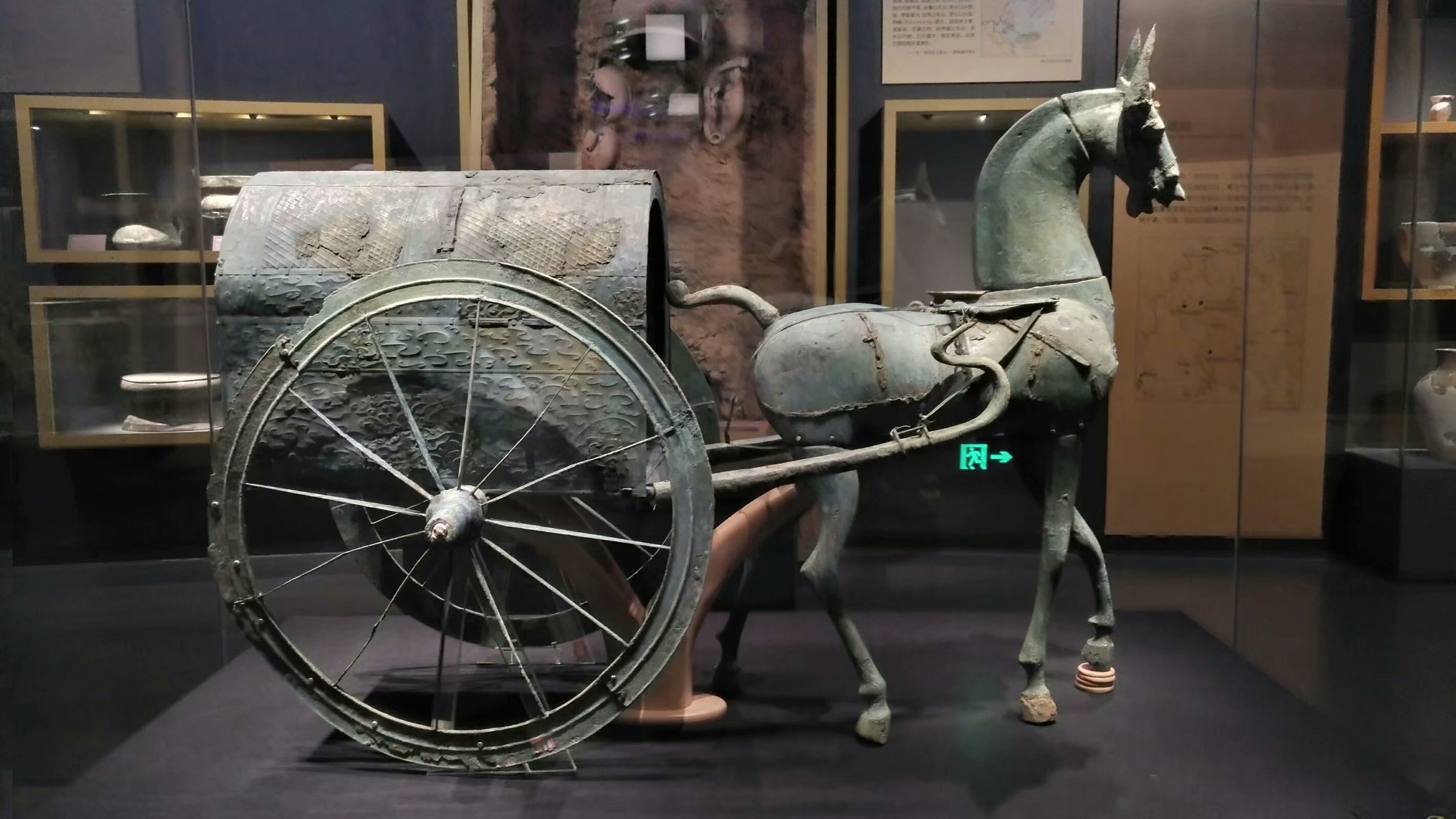 夜郎自大的典故出自于哪本书,为什么夜郎自大而不是滇王自大