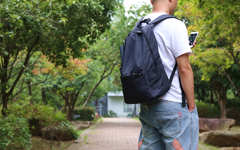 背包49元,49.9元的小背包