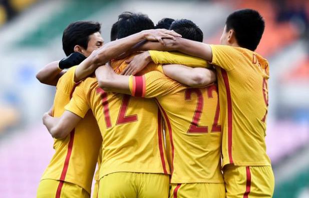 十大催人泪下的足坛巨星告别,2018年足坛8位大佬的告别