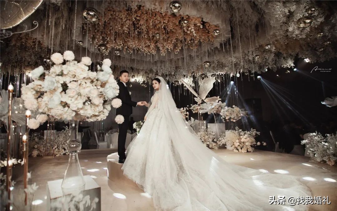 新鲜出炉！国庆千场案例优选，均价1W+爆款婚礼