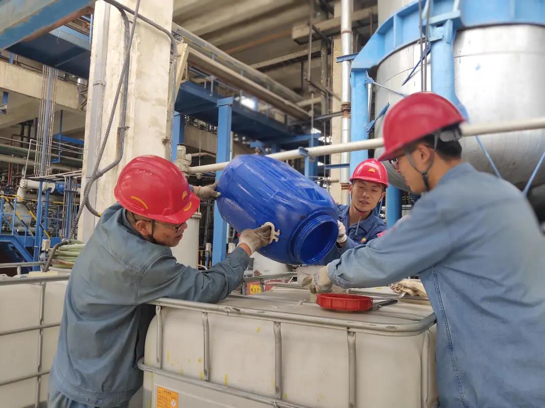 夏季炎热安全生产意识不松懈,夏日炎炎安全歌