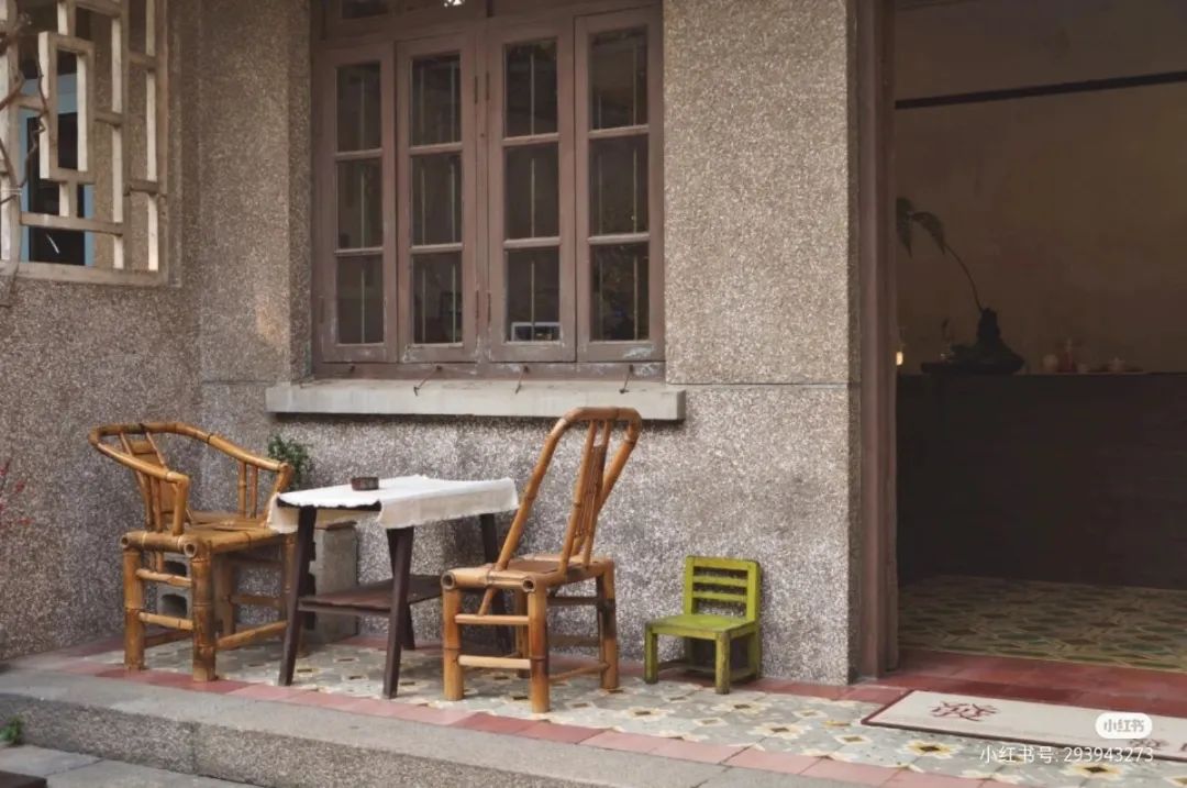 春天的第一杯茶颜悦色奶茶,春天的第一杯竹筒茶