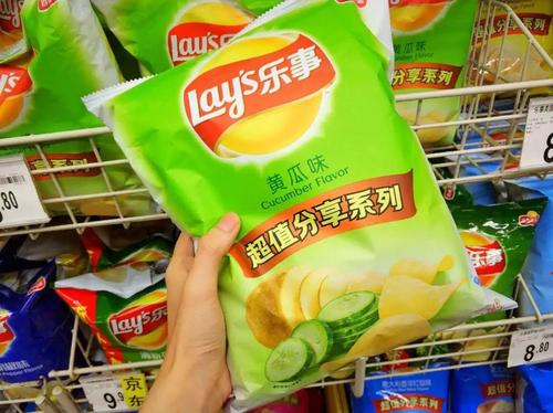 去了超市啥都想买,去超市买东西总是喜欢拿后面的