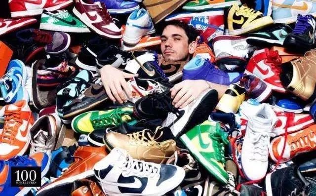 皮肤科医生遭遇患者灵魂追问：大夫你头发掉成这样了！大夫你胖成这样了