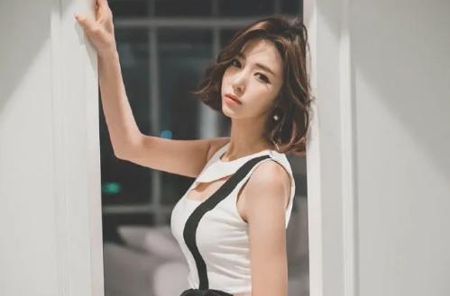 生完宝宝胸部松弛下垂怎么运动,生完娃乳房干瘪怎么恢复