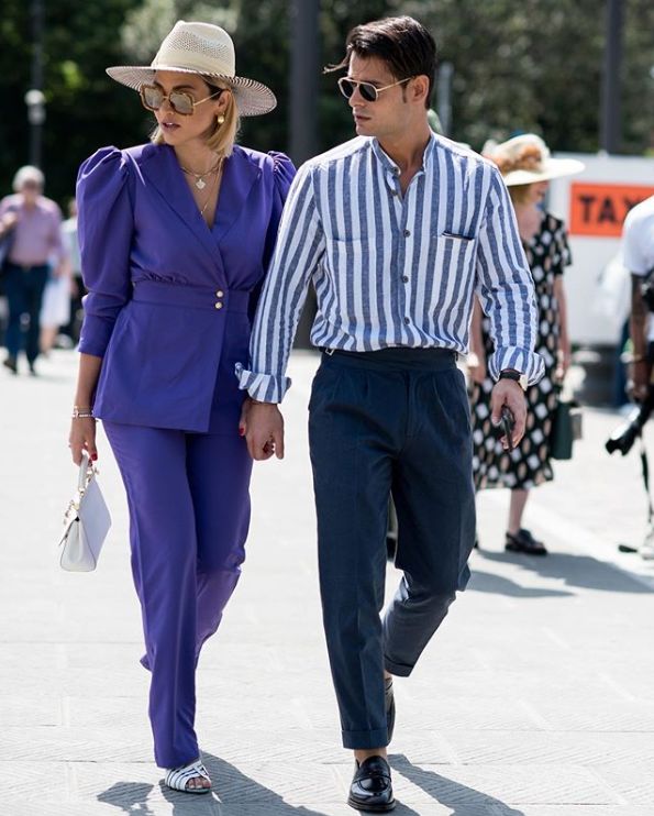 简单的衬衫穿出不同的潮流感来,衬衫怎么穿才能既时尚又舒服