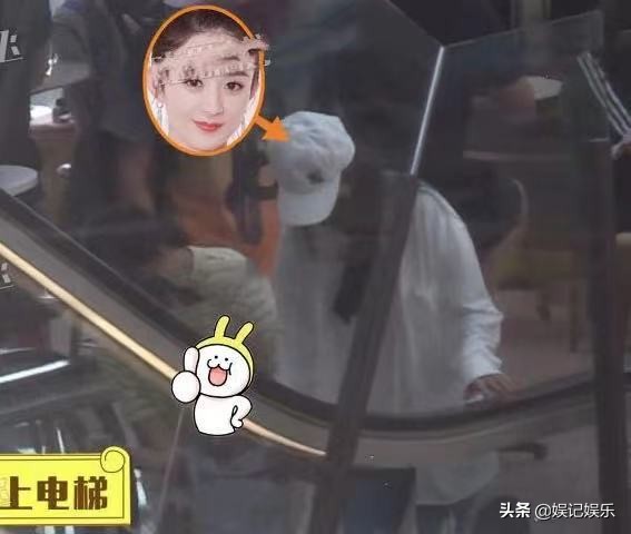 赵丽颖回家与家人道别,赵丽颖把冯绍峰带回老家