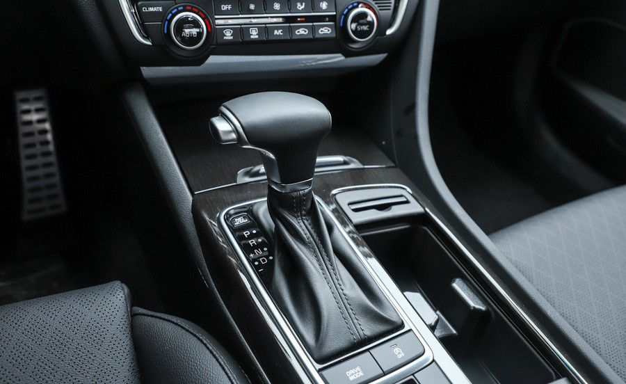 最厚道的合资b级车如今狂跌4万5,落魄但又有自身魅力的几款b级车