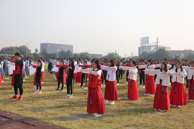 江苏省大港中学详细地址,江苏省大港中学有复读班吗