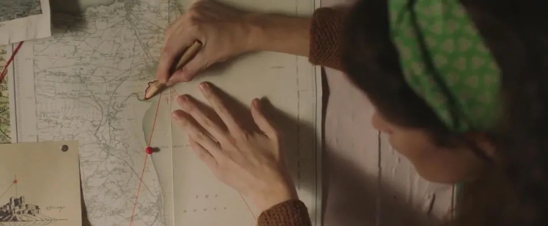 性感女神又演了一部姬片,挑战恋爱禁忌