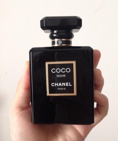 气质女人必备的5款香水,女生用高级感满满的大牌香水