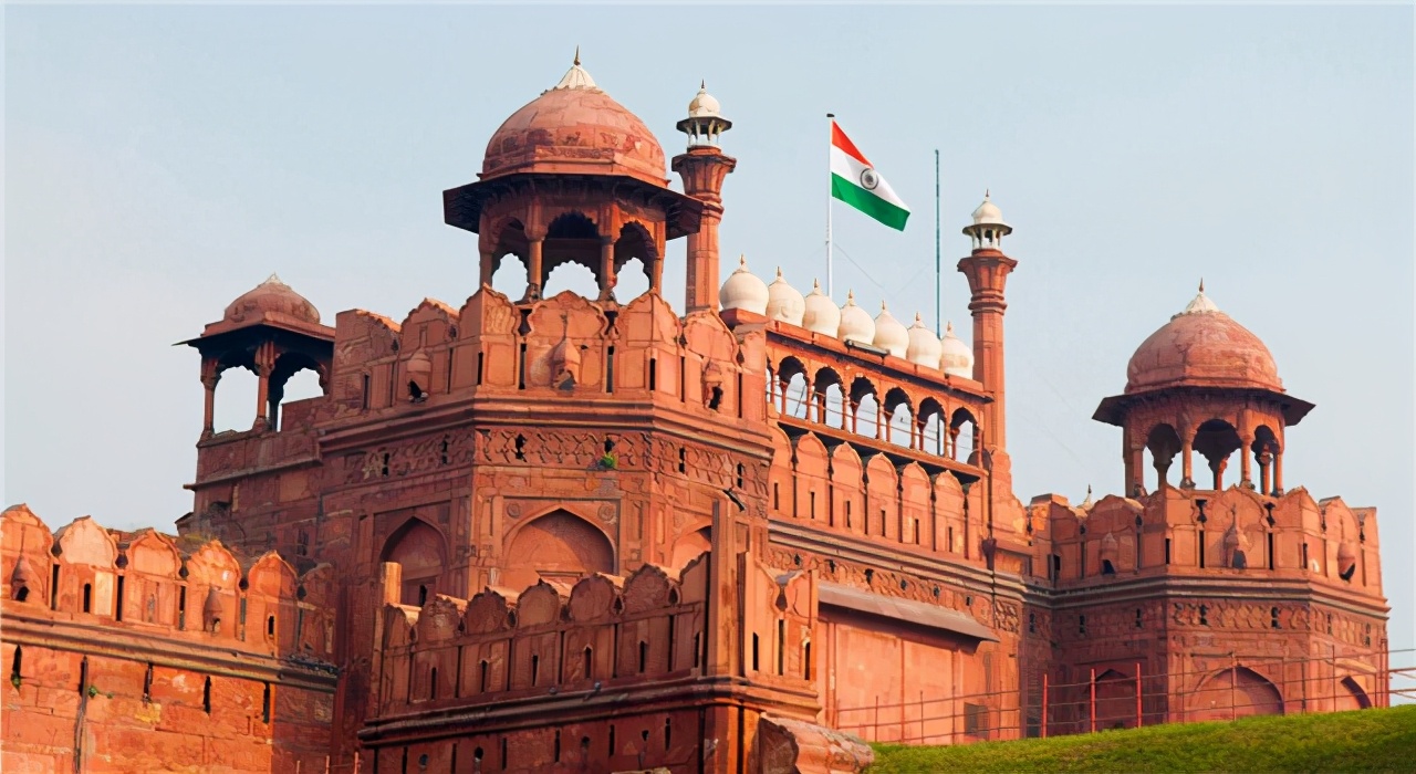 印度新德里和新一线城市成都对比,印度真觉得孟买比上海好吗