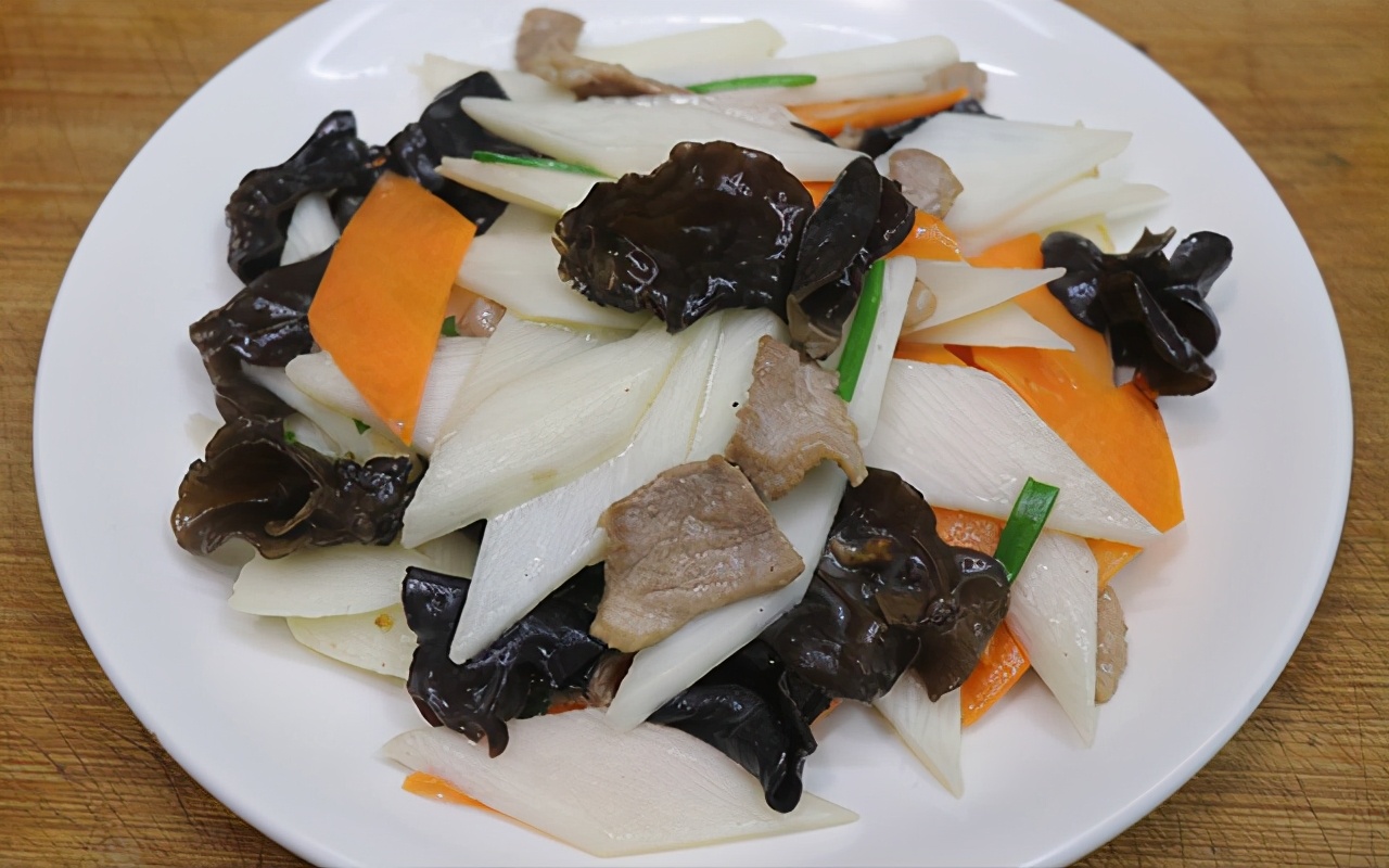 天冷山药的做法大全,山药怎样不发黑不发粘做出来好吃