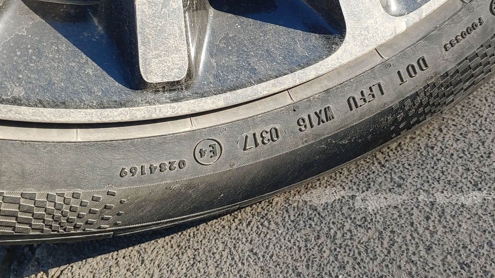 大半喷涂5年半价这辆*萨特帕**御尊版1.8T性价比不错