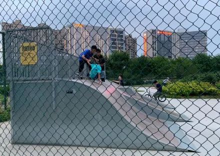 郑州免费运动场,郑州公共健身器材公园