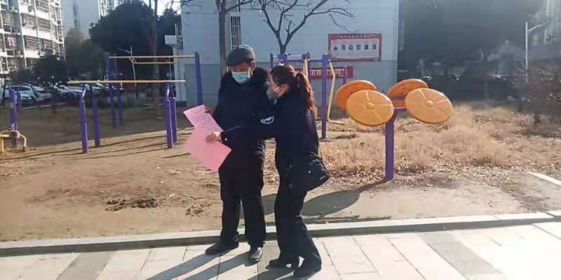 洪泽区高良涧洪泽园三村网格员张苹：用责任与担当守好家门