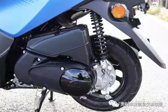 雅马哈巧格i125玩车,城市代步摩托车巧格