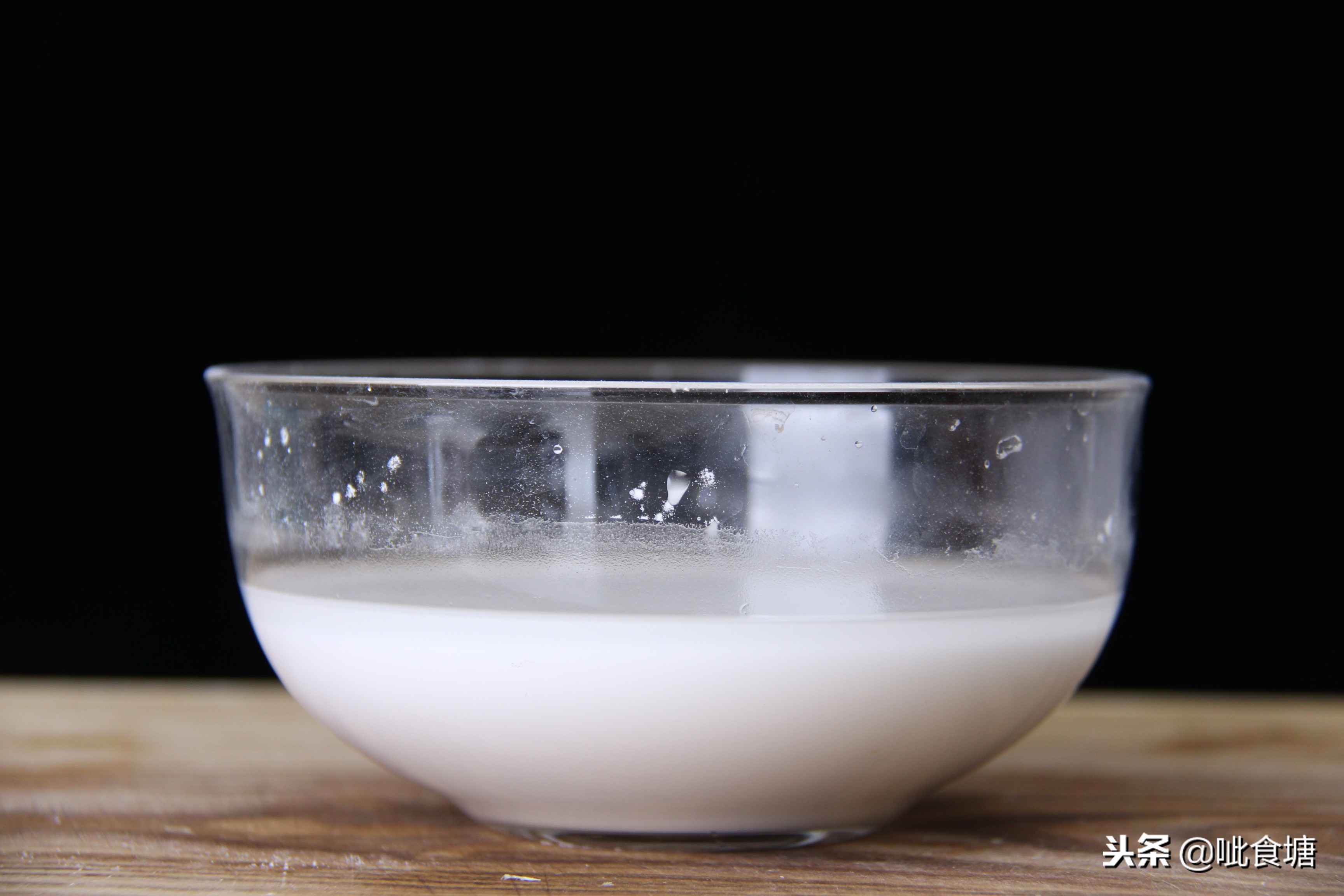 四喜丸子与红烧狮子头的区别,四喜丸子红烧狮子头是炖还是蒸