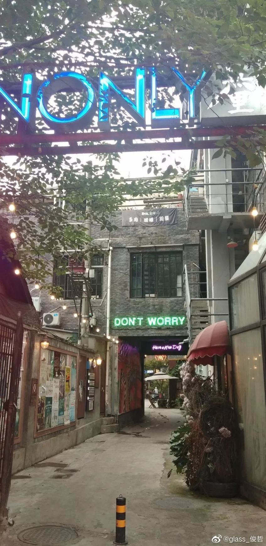 成都68岁机车厂变花园，工业风爱好者快来打卡