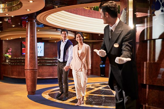 有了这张黑卡，再也不用羡慕别人的套房礼遇了！