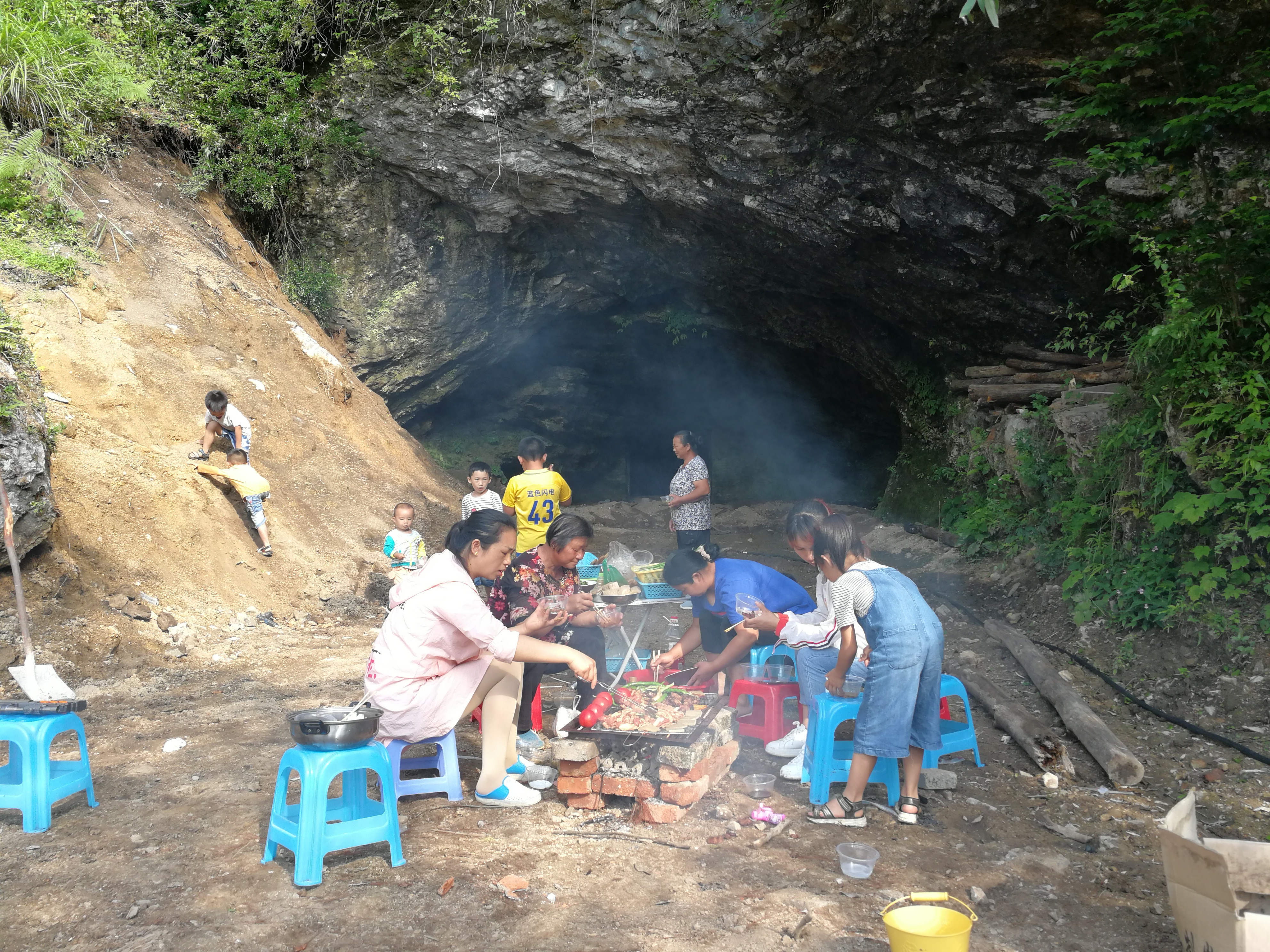 欠款5万又遇到疫情怎么办,欠了几十万外债压力大焦虑怎么办